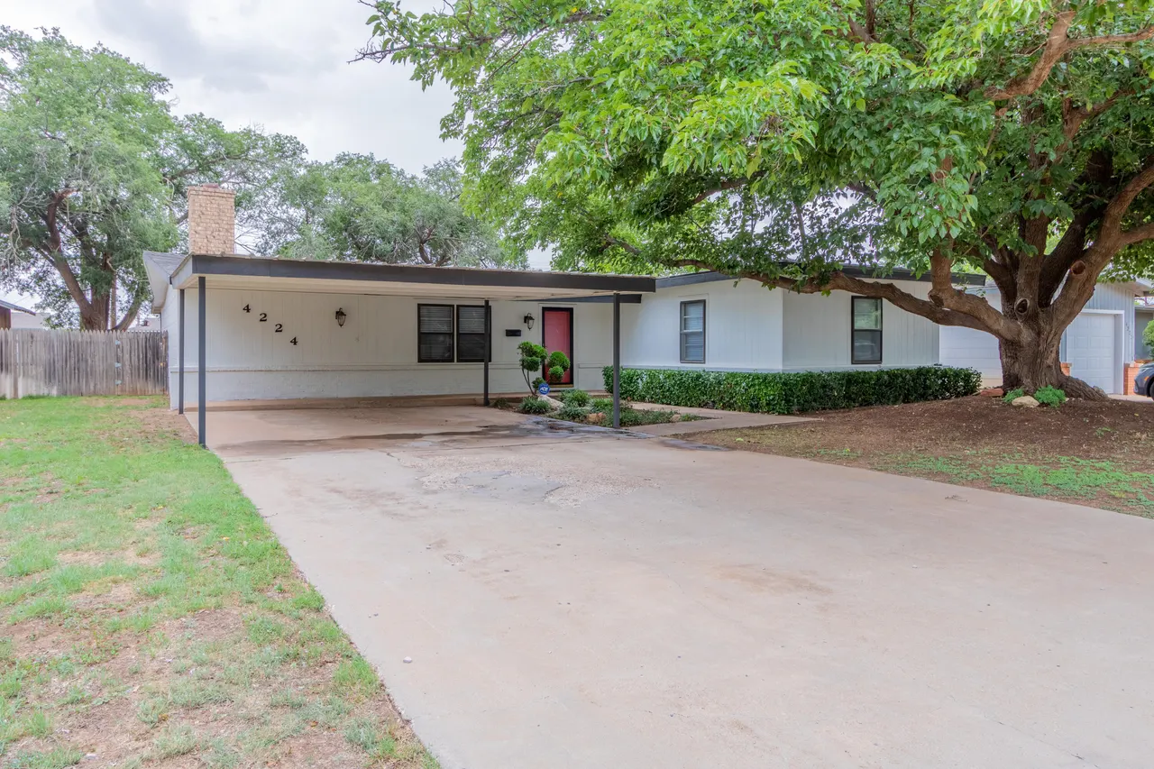 Photo 2 — 4224 37th Street, Lubbock, TX 79413