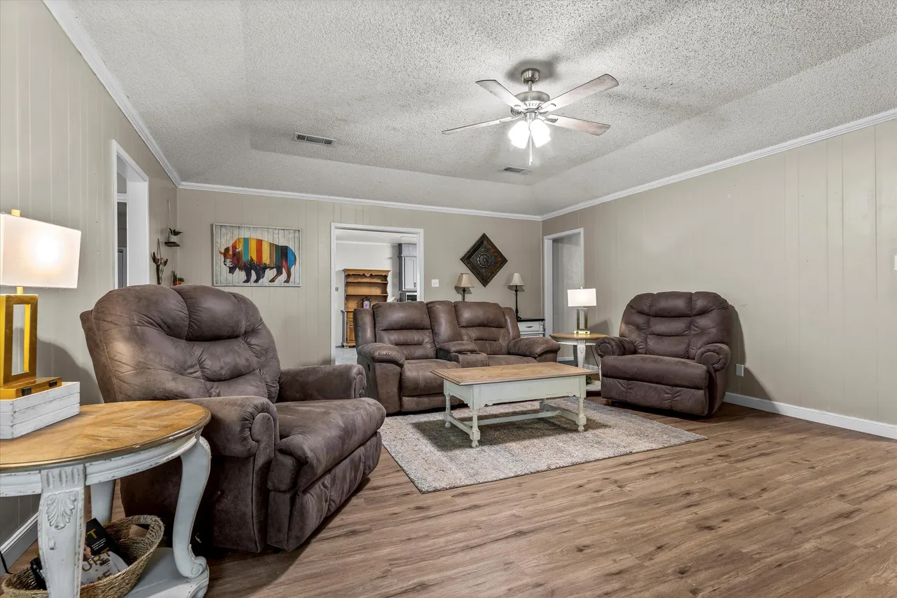 Photo 7 — 2018 Mustang Drive, Levelland, TX 79336