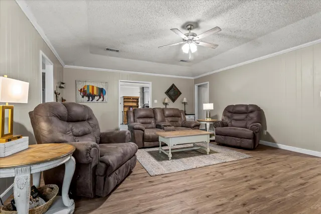 Photo 7 — 2018 Mustang Drive, Levelland, TX 79336