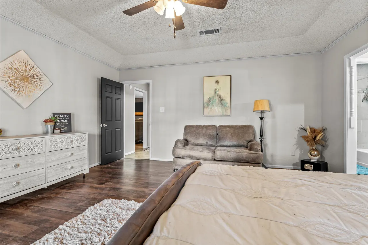 Photo 16 — 2018 Mustang Drive, Levelland, TX 79336