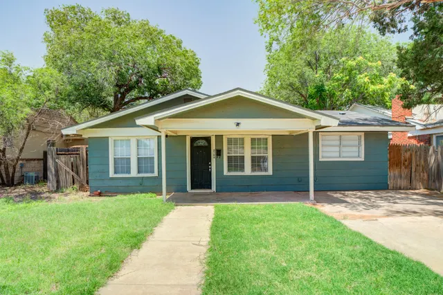 Front exterior — 2106 26th Street, Lubbock, TX 79411