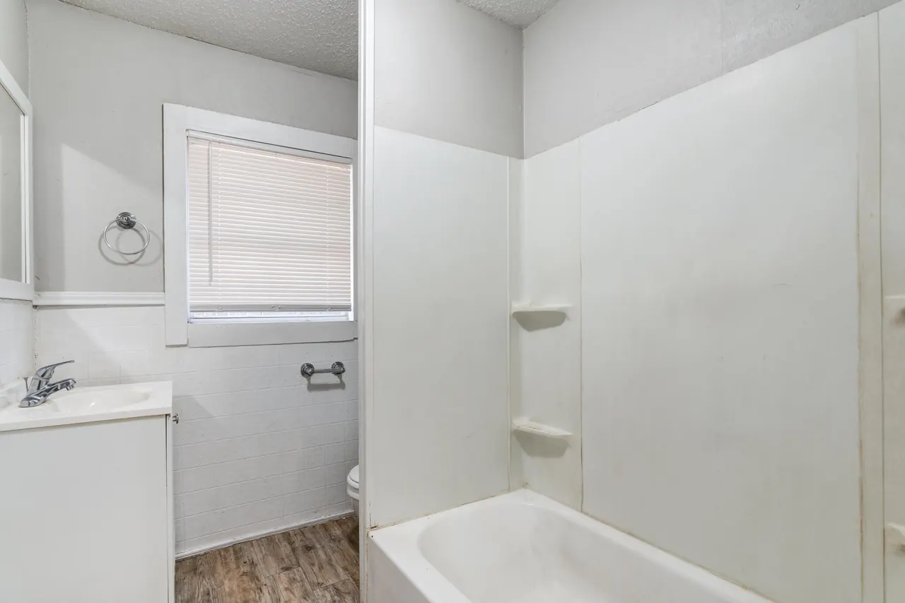 Photo 14 — 2106 26th Street, Lubbock, TX 79411