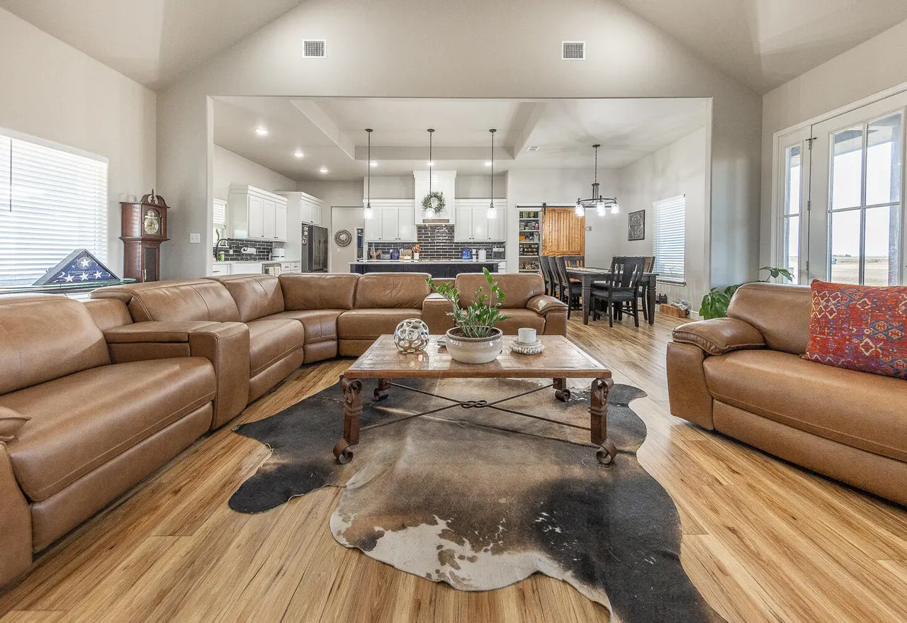 Photo 3 — 6510 County Rd 1100, Shallowater, TX 79363
