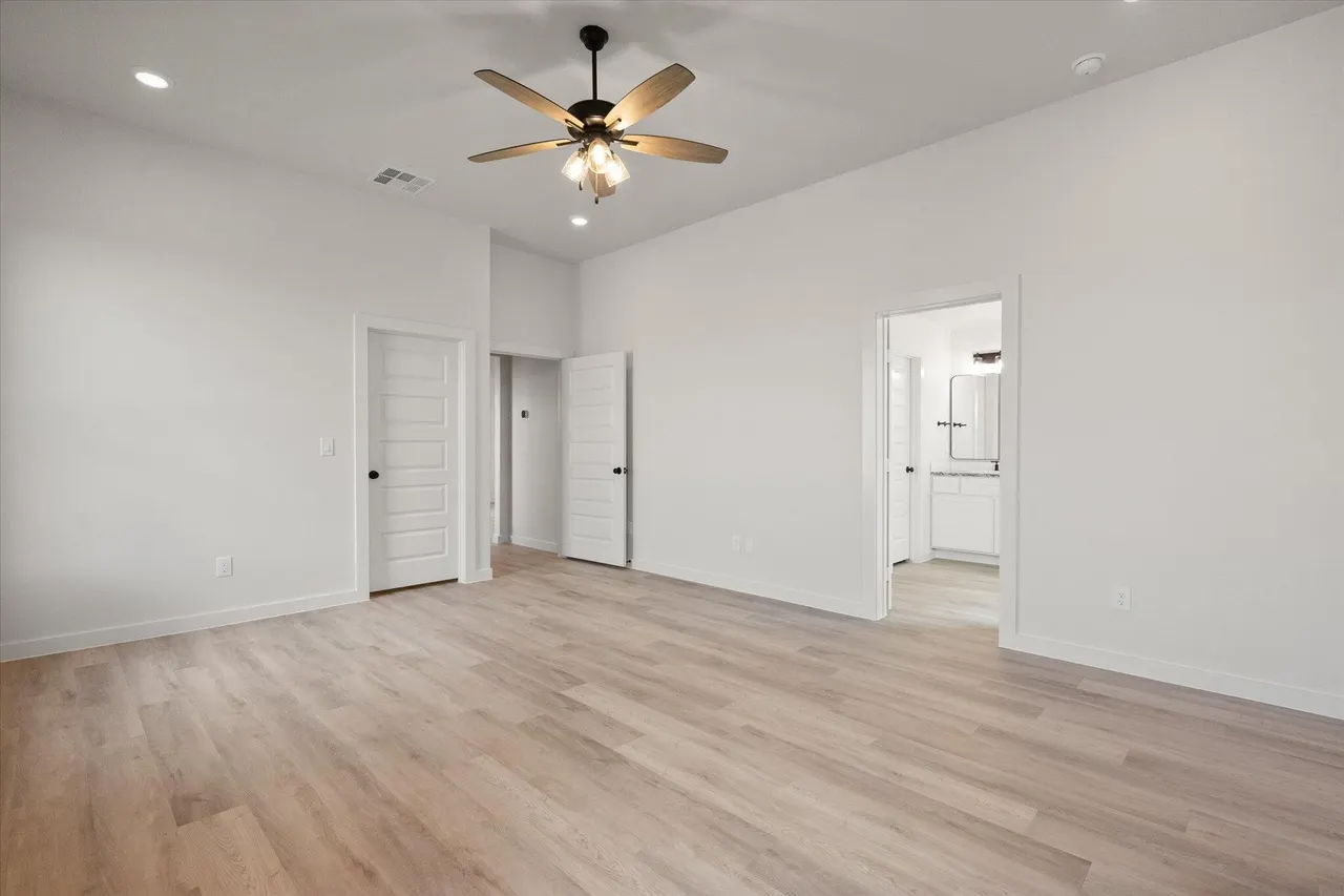 Photo 14 — 7008 56th Street, Lubbock, TX 79407