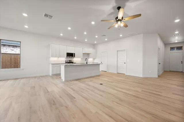Photo 6 — 7008 56th Street, Lubbock, TX 79407