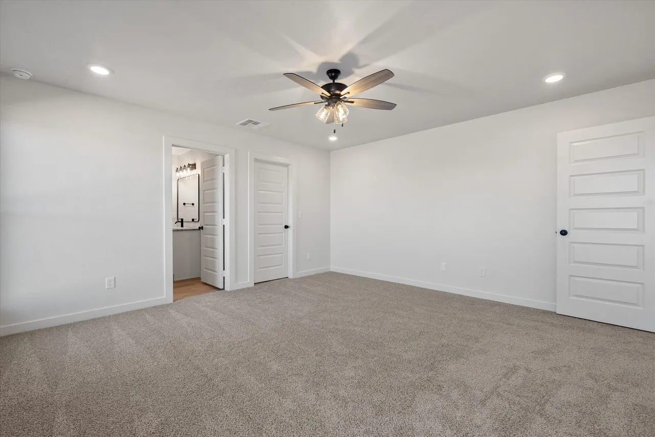 Photo 13 — 606 E 22nd Street, Wolfforth, TX 79382