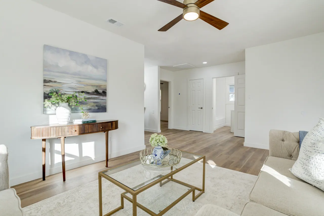 Photo 11 — 3014 30th Street, Lubbock, TX 79410