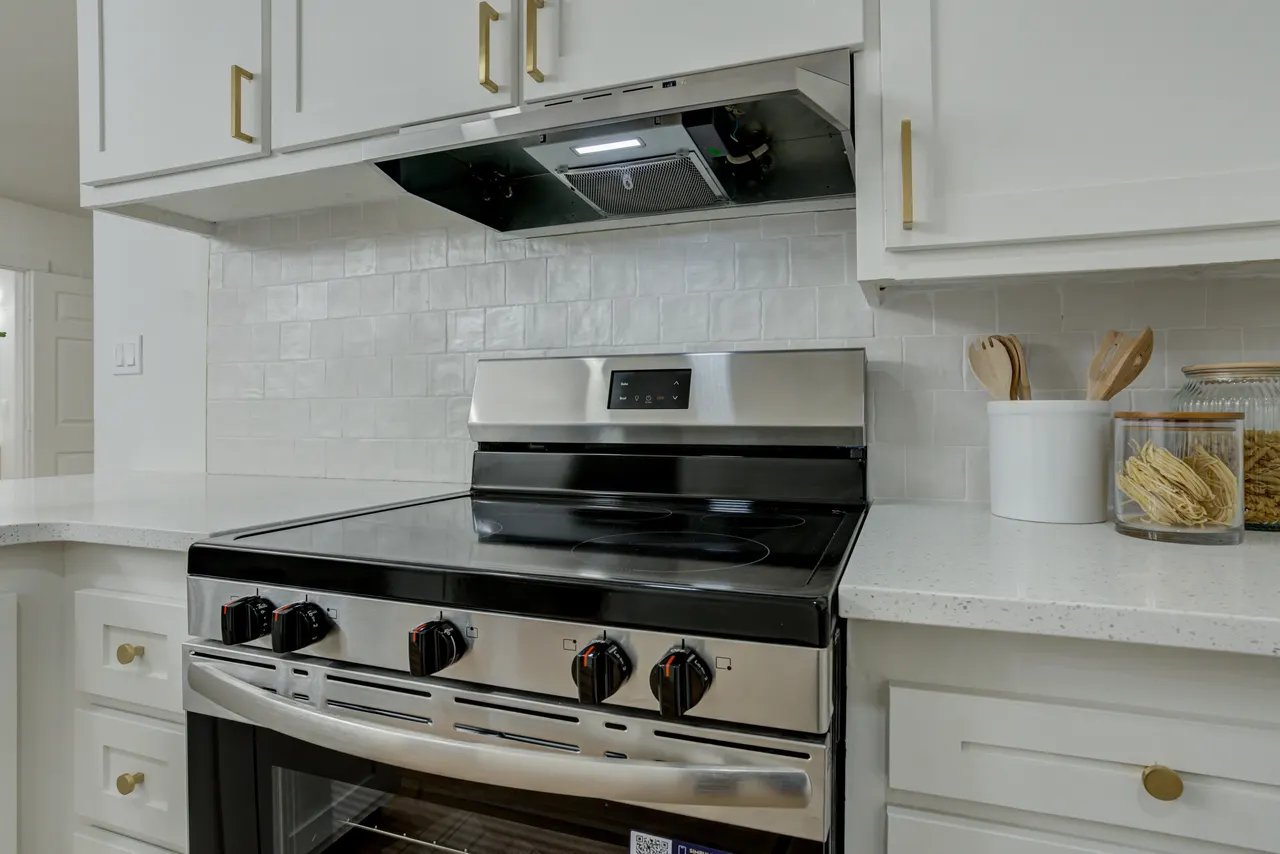 Photo 17 — 3014 30th Street, Lubbock, TX 79410