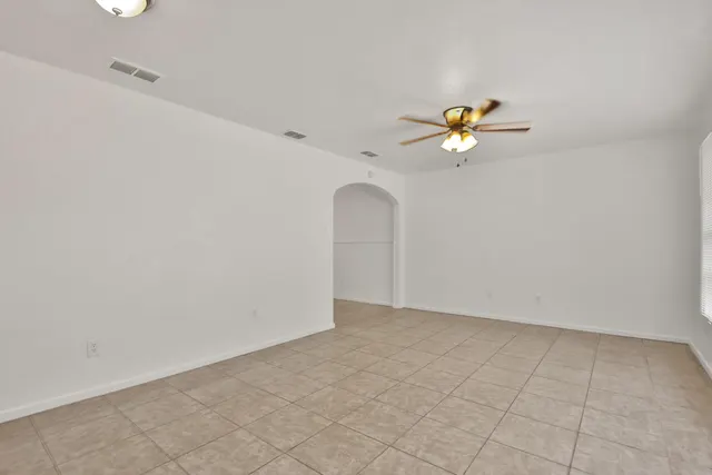 Photo 6 — 2401 47th Street, Lubbock, TX 79412