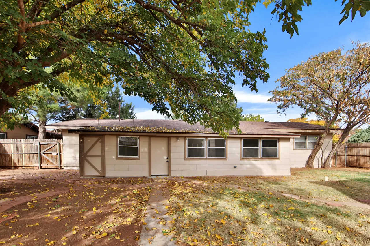 Photo 34 — 2401 47th Street, Lubbock, TX 79412