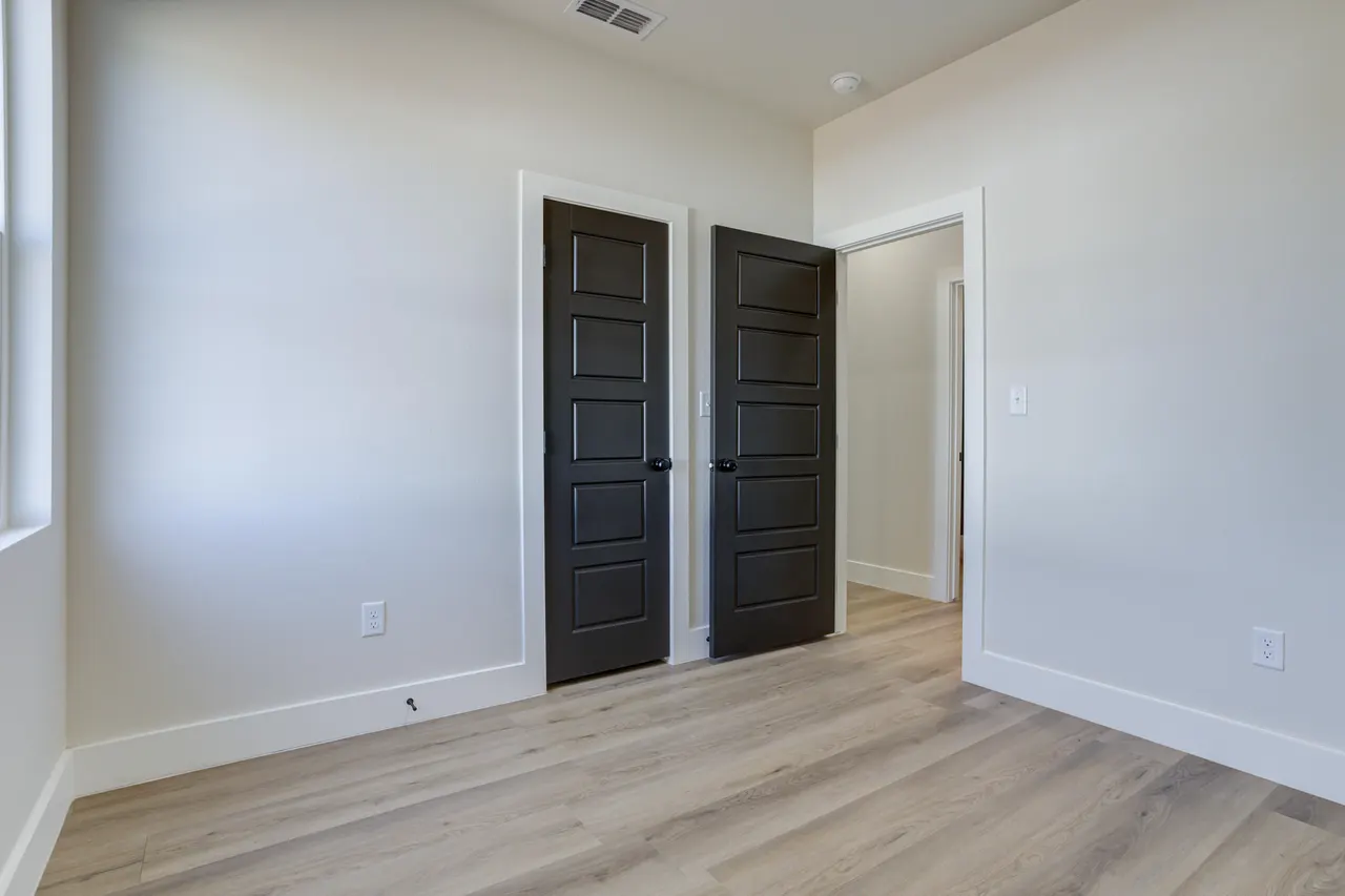 Photo 35 — 305 SW Ave L, Seminole, TX 79360