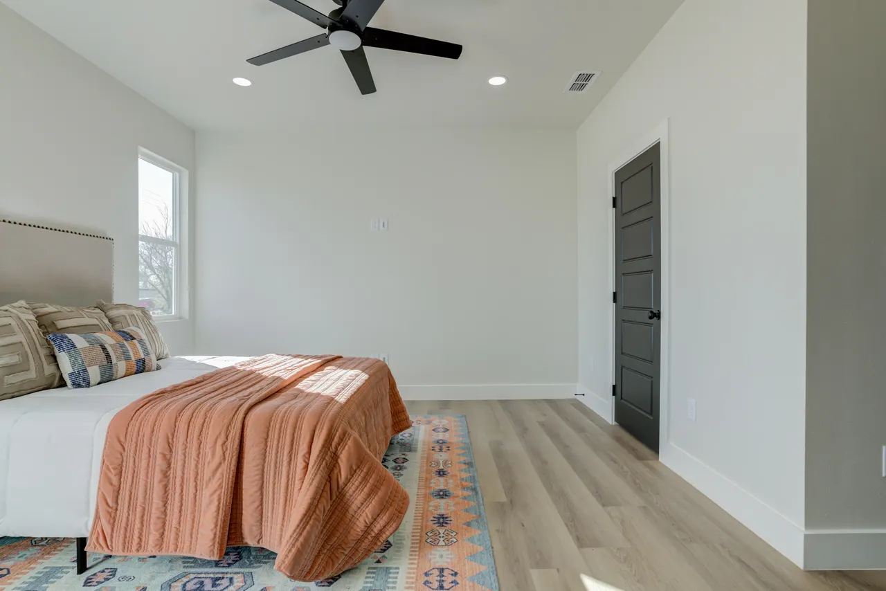 Photo 42 — 305 SW Ave L, Seminole, TX 79360