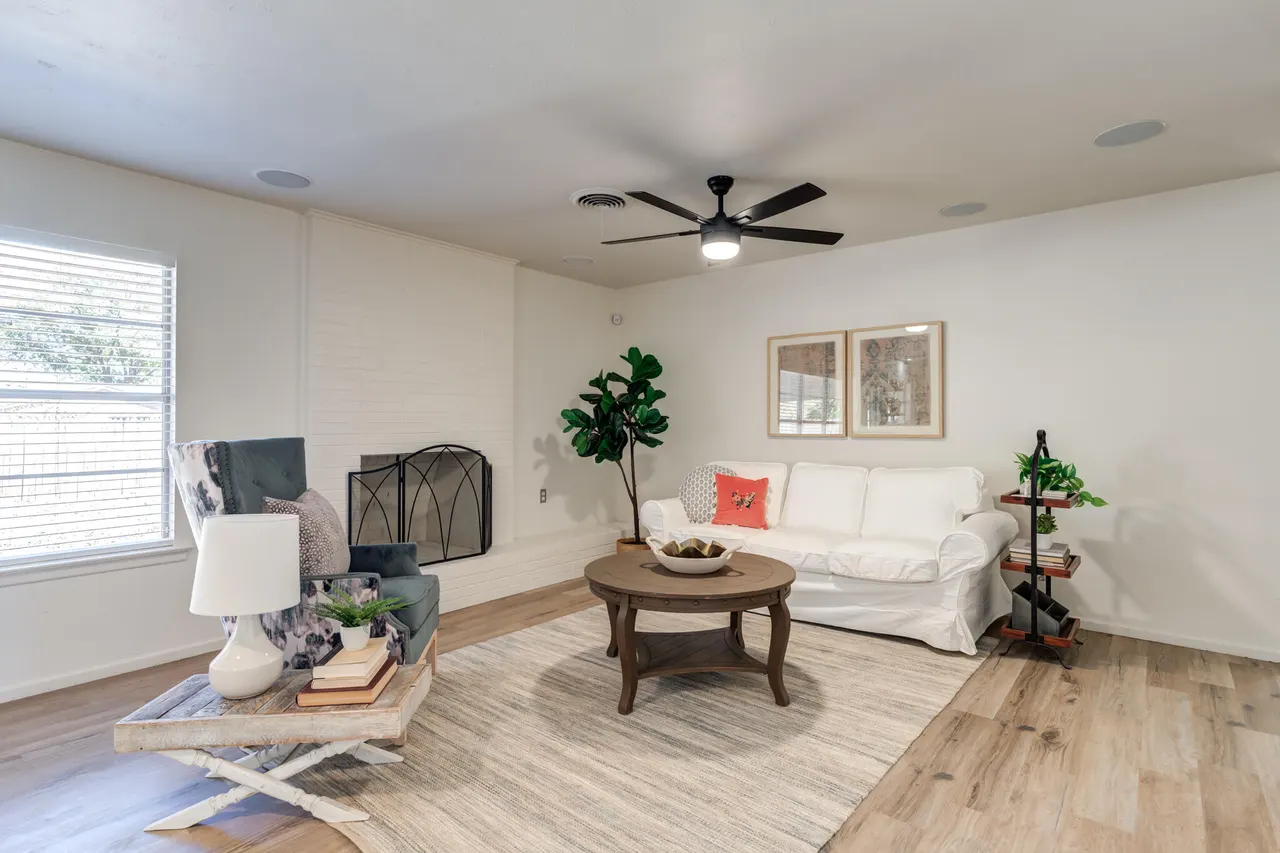 Photo 13 — 5426 42nd Street, Lubbock, TX 79414