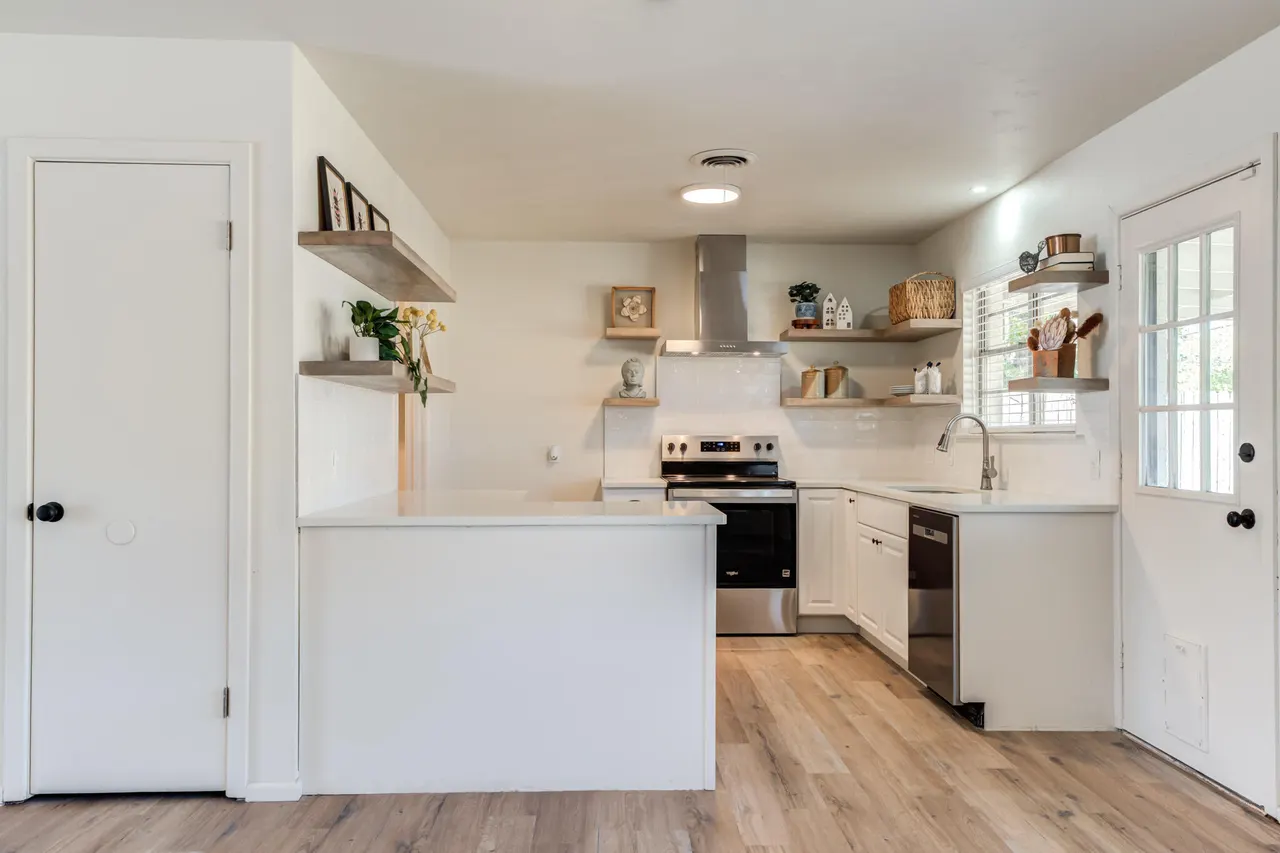 Photo 19 — 5426 42nd Street, Lubbock, TX 79414