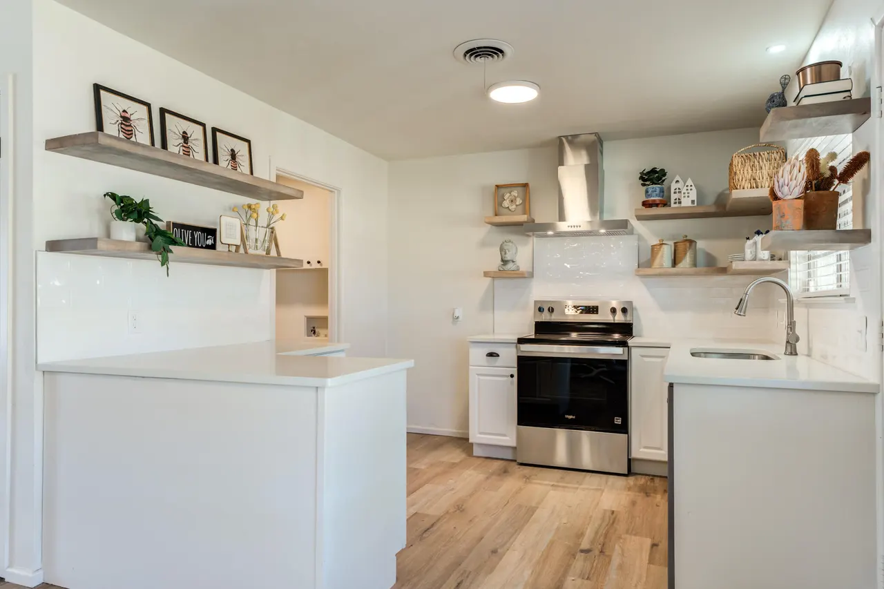 Photo 20 — 5426 42nd Street, Lubbock, TX 79414