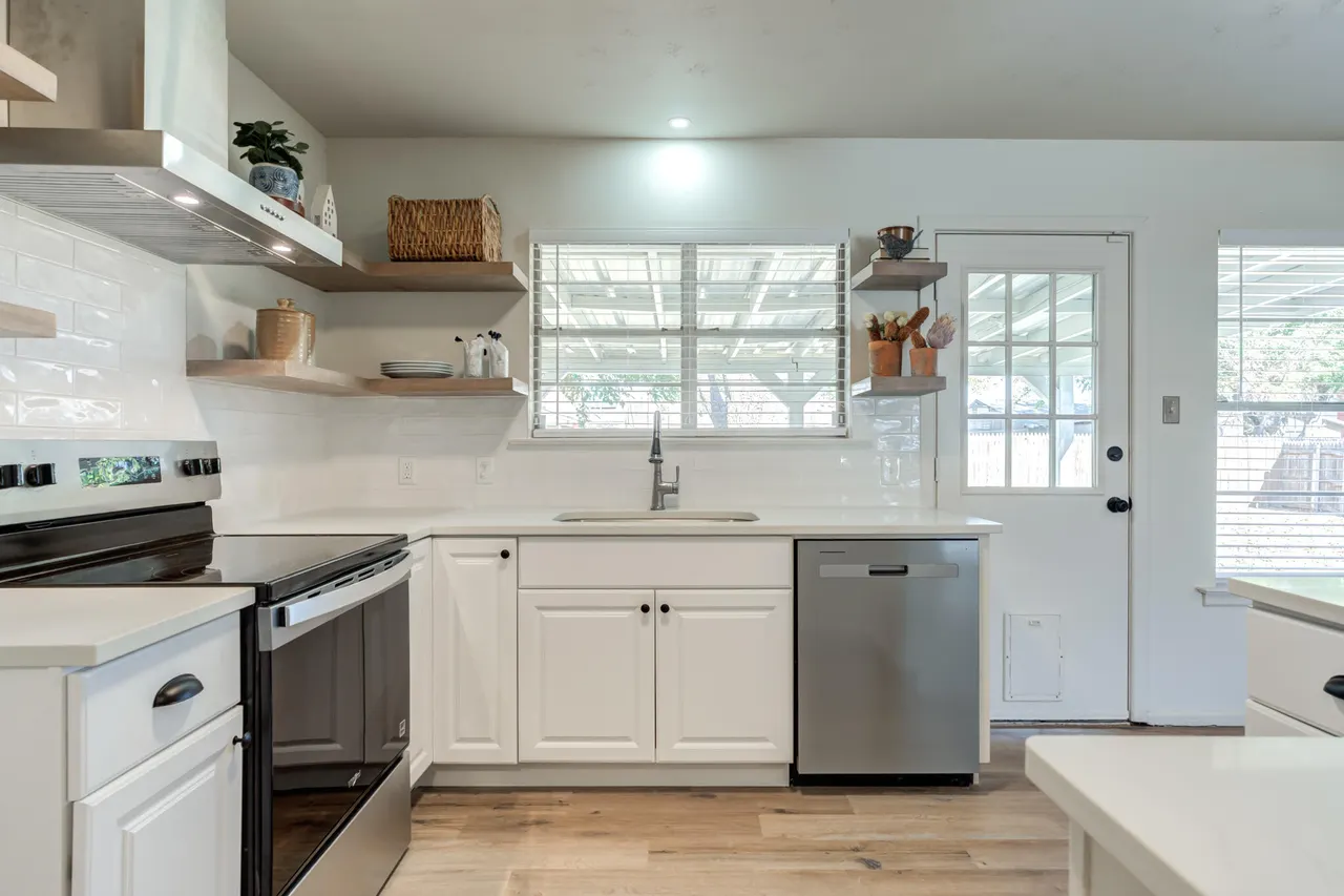 Photo 24 — 5426 42nd Street, Lubbock, TX 79414