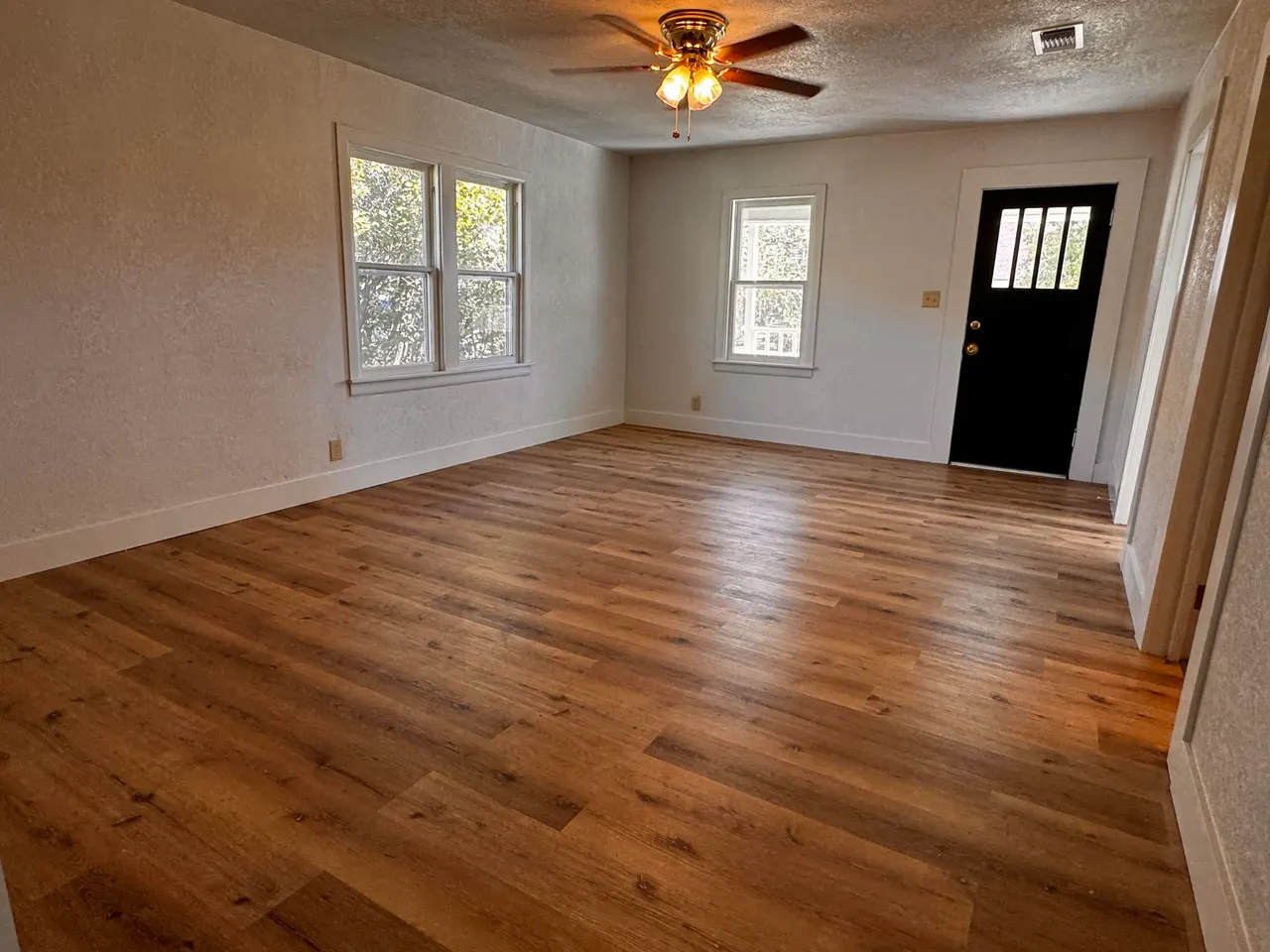 Photo 10 — 1001 Lexington Street, Plainview, TX 79072
