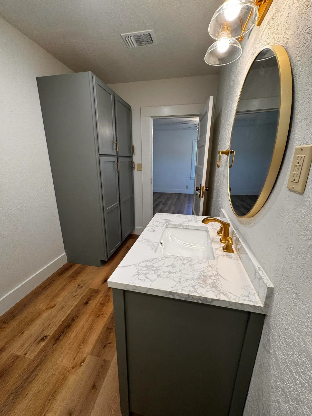 Photo 21 — 1001 Lexington Street, Plainview, TX 79072