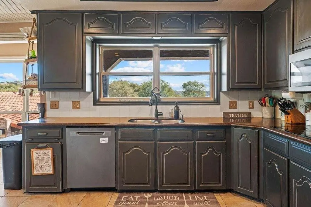 Photo 25 — 98 S Lakeshore Drive, Ransom Canyon, TX 79366