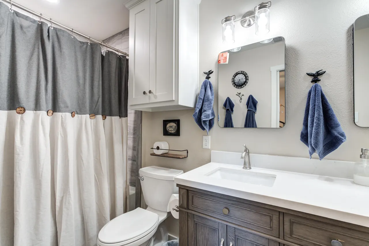 Photo 11 — 307 Ave G, Abernathy, TX 79311