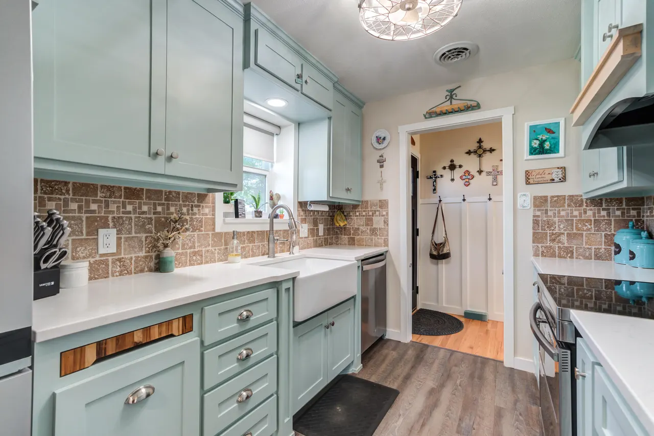 Photo 18 — 307 Ave G, Abernathy, TX 79311