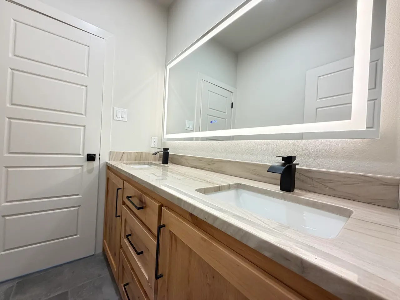 Photo 11 — 1155 E Hayes Street, New Home, TX 79383