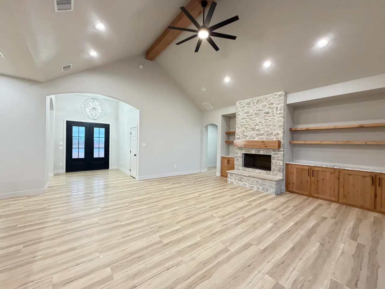 Photo 16 — 1155 E Hayes Street, New Home, TX 79383