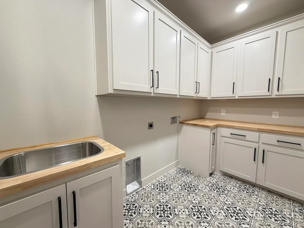 Photo 21 — 1155 E Hayes Street, New Home, TX 79383