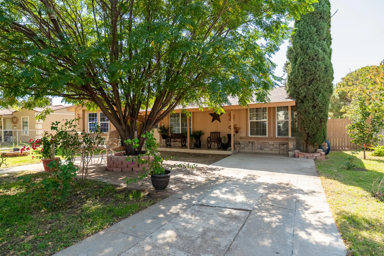 Photo 3 — 3209 Redwood Drive, Odessa, TX 79762
