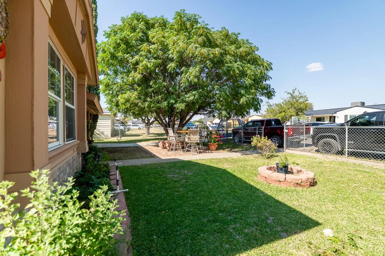 Photo 12 — 3209 Redwood Drive, Odessa, TX 79762