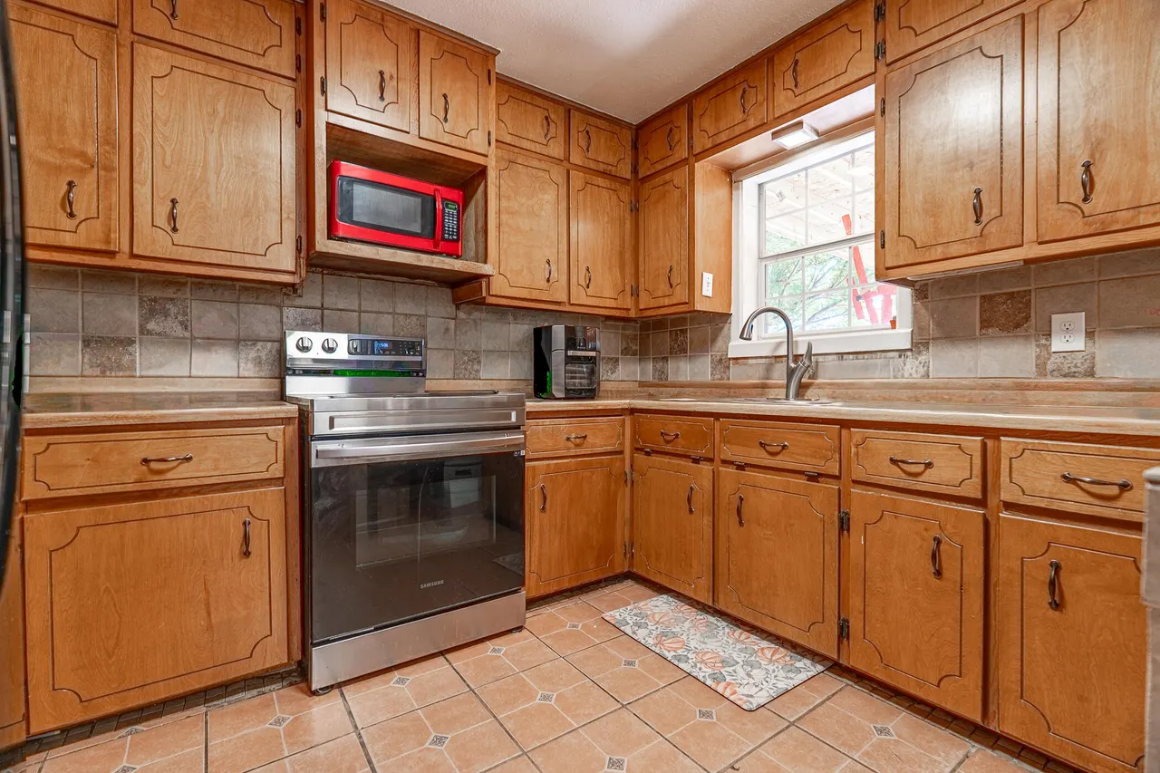Photo 28 — 3209 Redwood Drive, Odessa, TX 79762