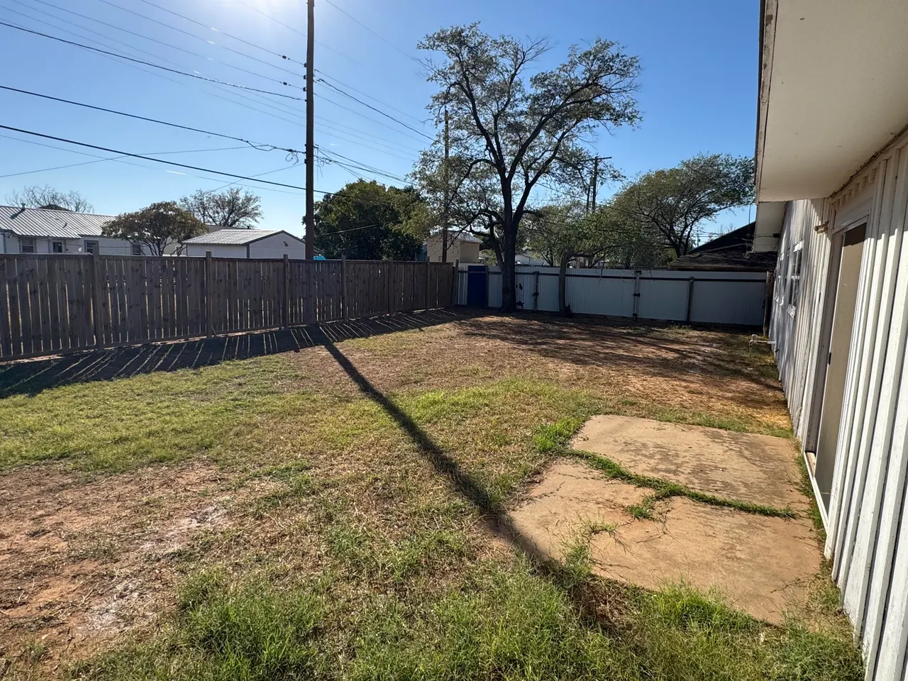 Photo 14 — 601 38th Street, Lubbock, TX 79404