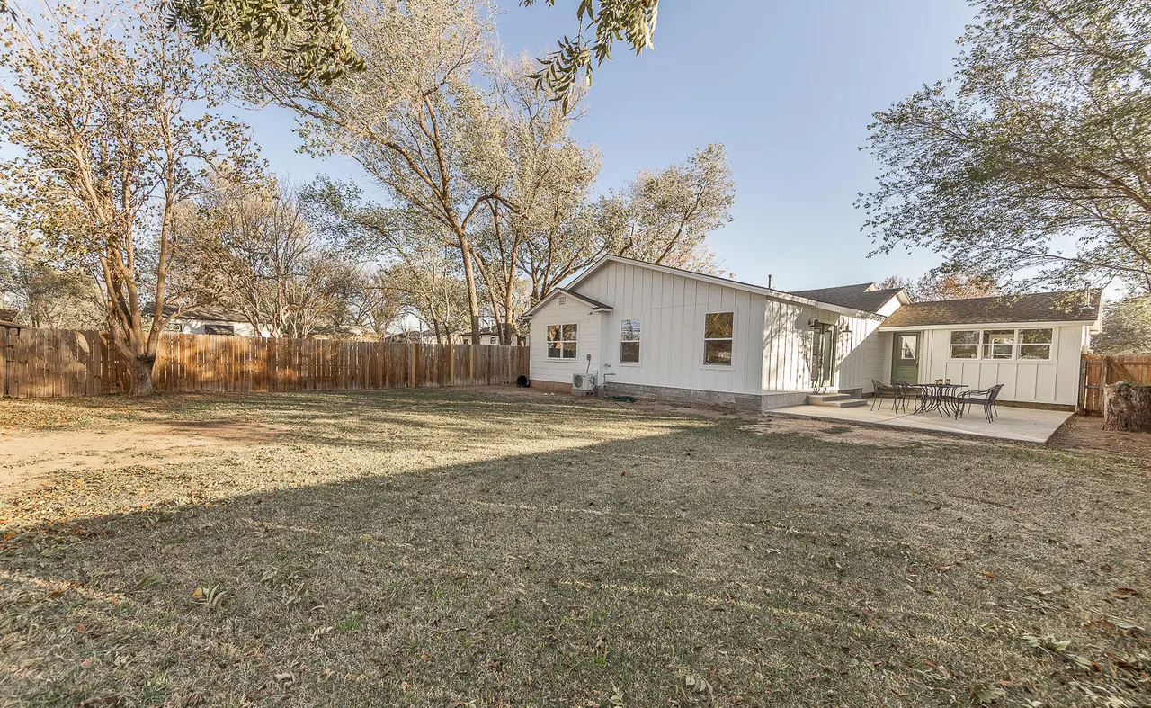 Photo 23 — 2818 33rd Street, Lubbock, TX 79410