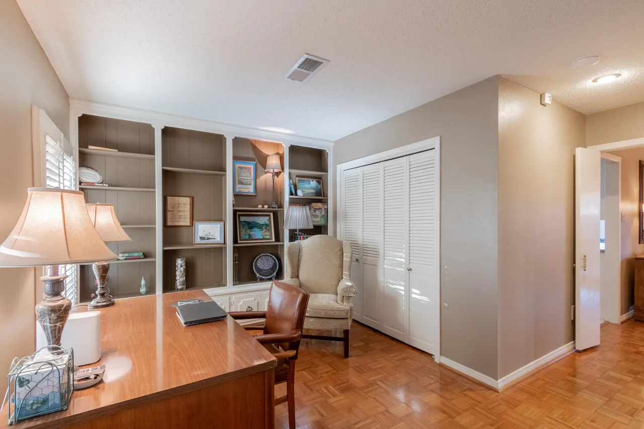 Photo 9 — 3722 63rd Drive, Lubbock, TX 79413
