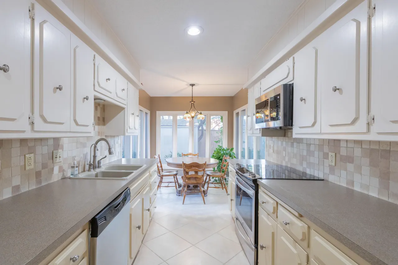 Photo 21 — 3722 63rd Drive, Lubbock, TX 79413