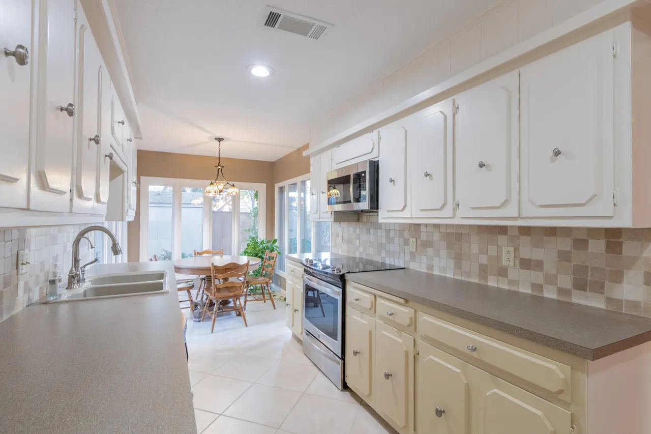 Photo 22 — 3722 63rd Drive, Lubbock, TX 79413