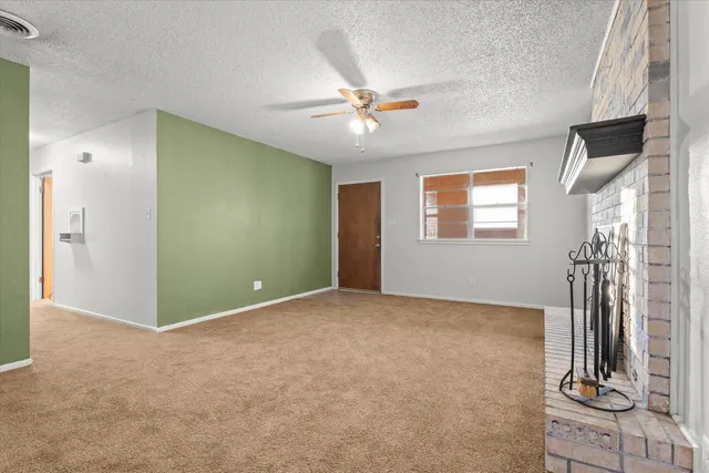 Photo 6 — 131 Elgin Avenue, Levelland, TX 79336