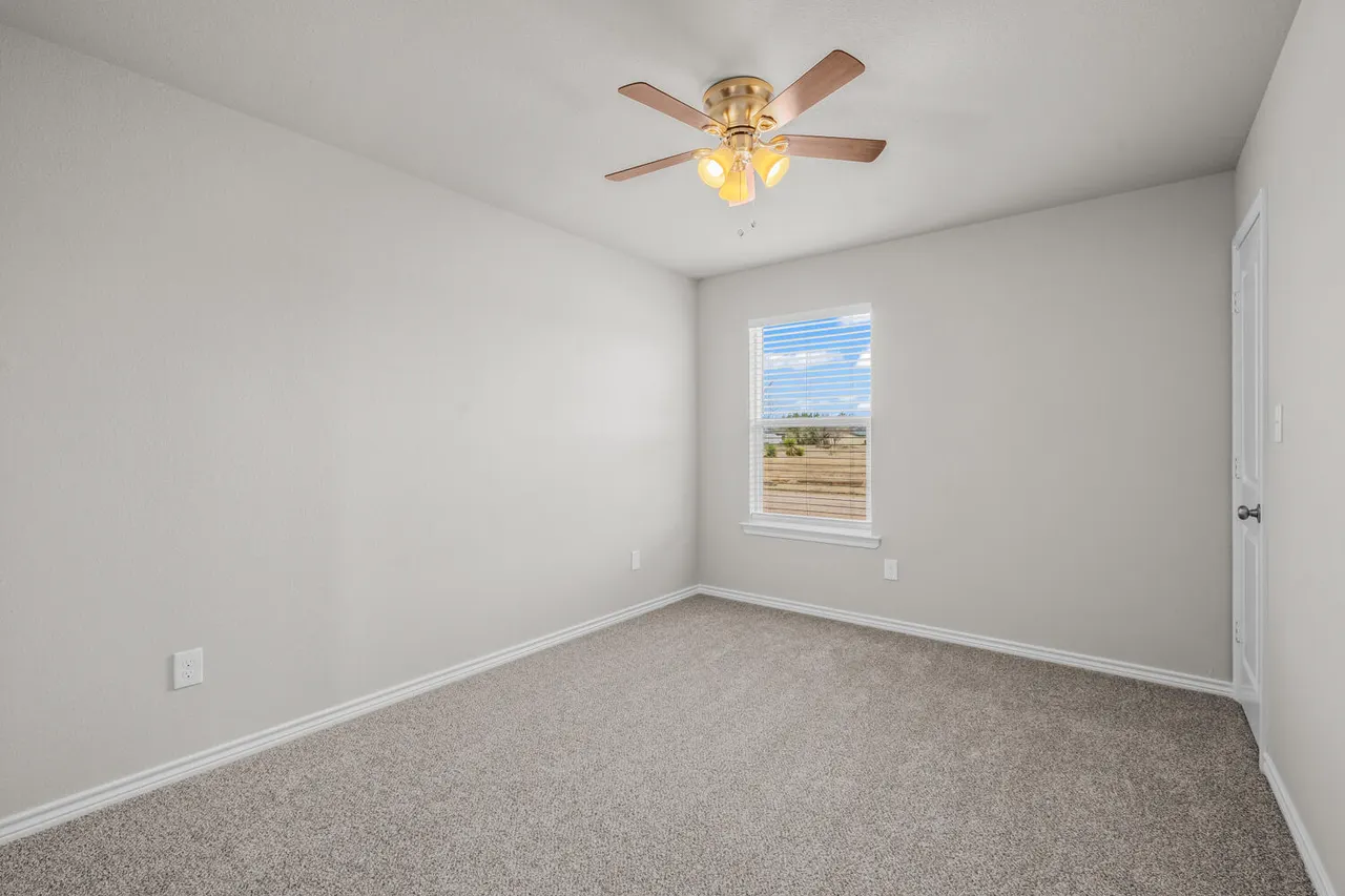 Photo 9 — 1222 Ave I, Ralls, TX 79357