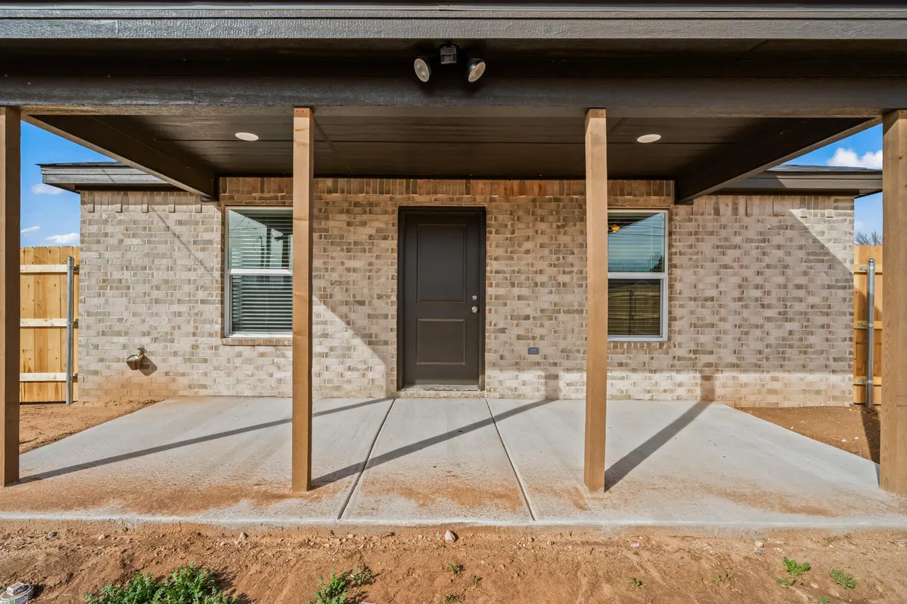 Photo 5 — 1222 Ave I, Ralls, TX 79357