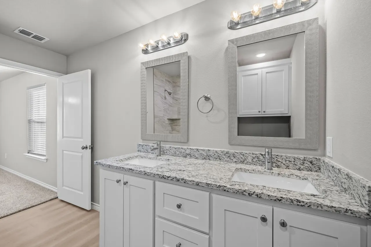 Photo 18 — 1222 Ave I, Ralls, TX 79357