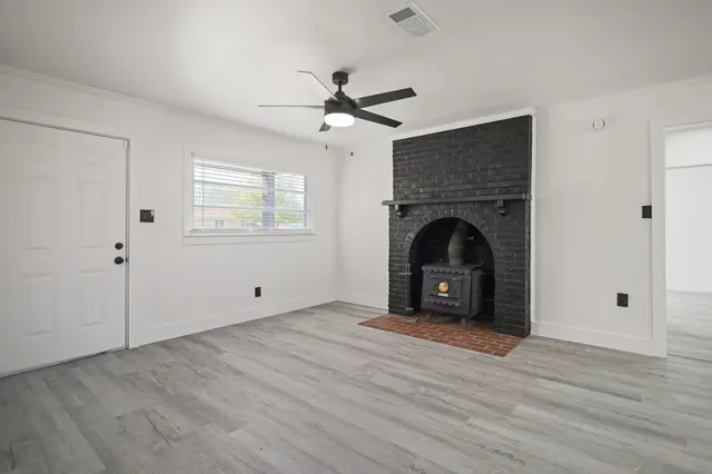 Photo 4 — 5512 45th Street, Lubbock, TX 79414