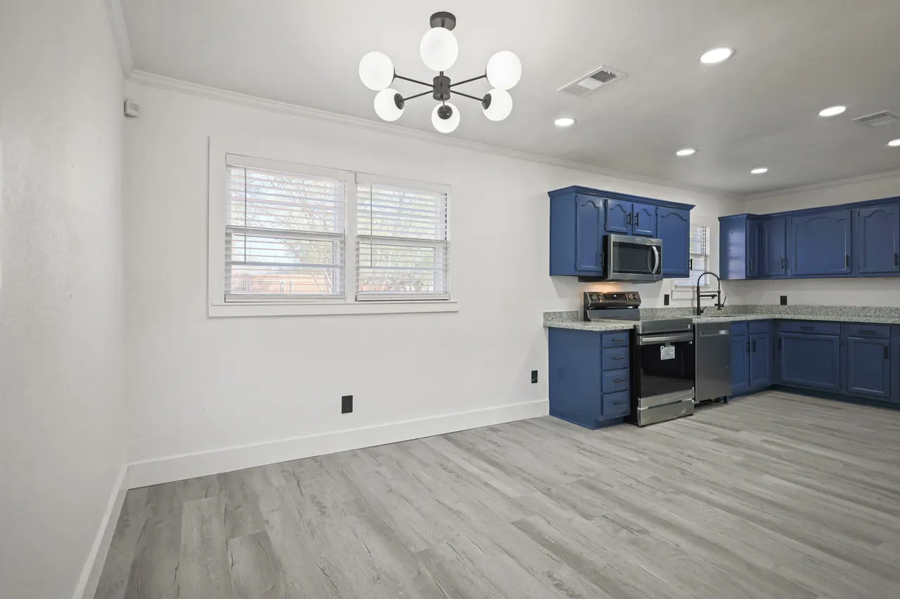 Photo 8 — 5512 45th Street, Lubbock, TX 79414