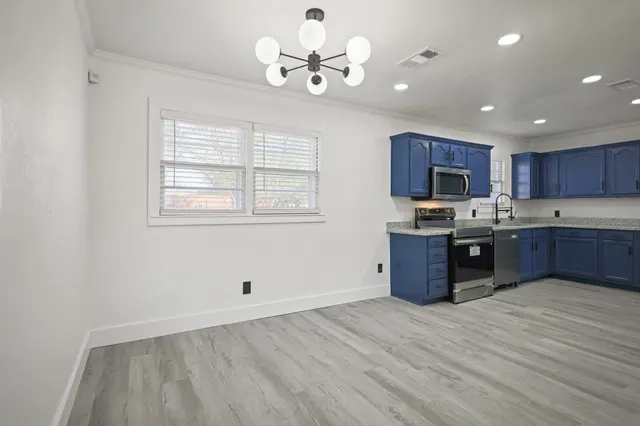 Photo 8 — 5512 45th Street, Lubbock, TX 79414