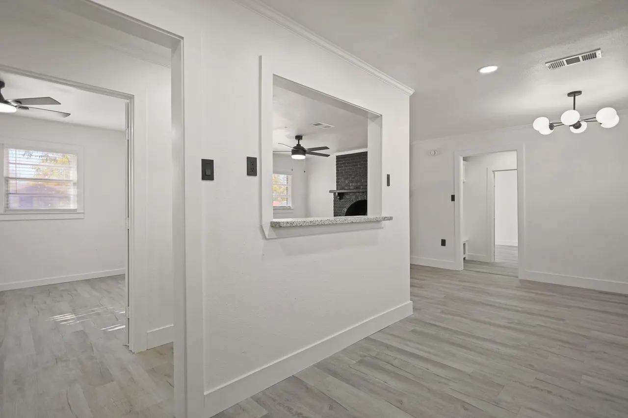 Photo 12 — 5512 45th Street, Lubbock, TX 79414