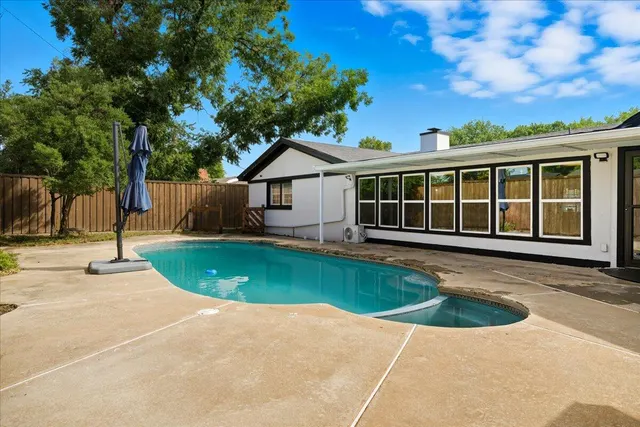 Photo 5 — 3808 61st Street, Lubbock, TX 79413