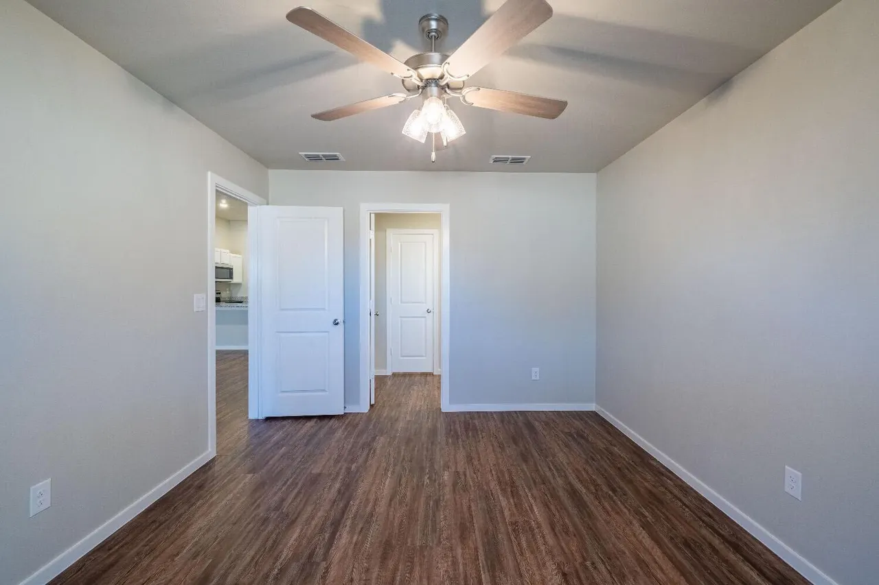 Photo 6 — 2114 N Avenue K A, Lubbock, TX 79403