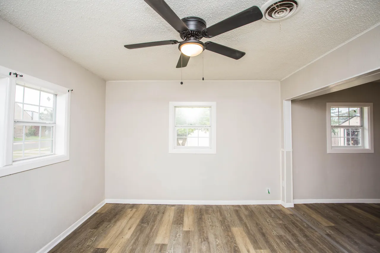 Photo 17 — 3012 39th Street, Lubbock, TX 79413