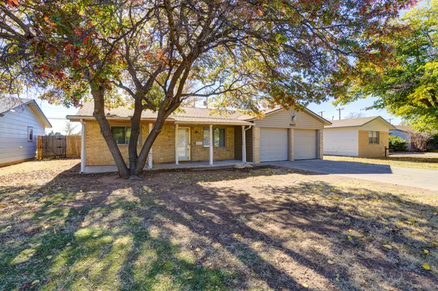 Photo 3 — 5417 49th Street, Lubbock, TX 79414