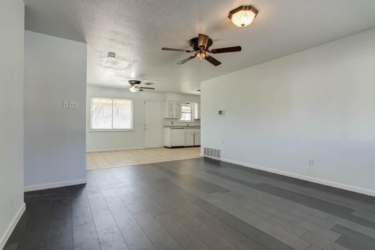Photo 5 — 5417 49th Street, Lubbock, TX 79414