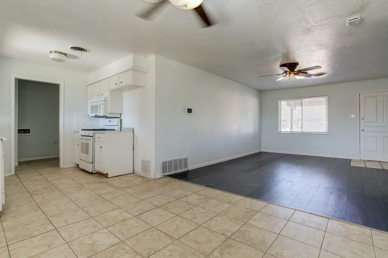 Photo 12 — 5417 49th Street, Lubbock, TX 79414